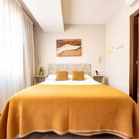 Dormavalencia Regne ゲストハウス