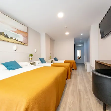 Dormavalencia Regne 게스트하우스 *